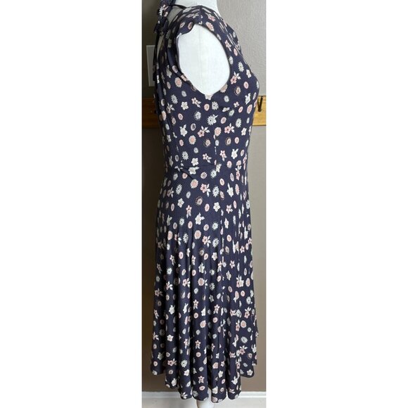 Loft Dress Rayon Knit Grayish Floral Fit & Flare Swingy Midi Comfortable Women M - Picture 10 of 10